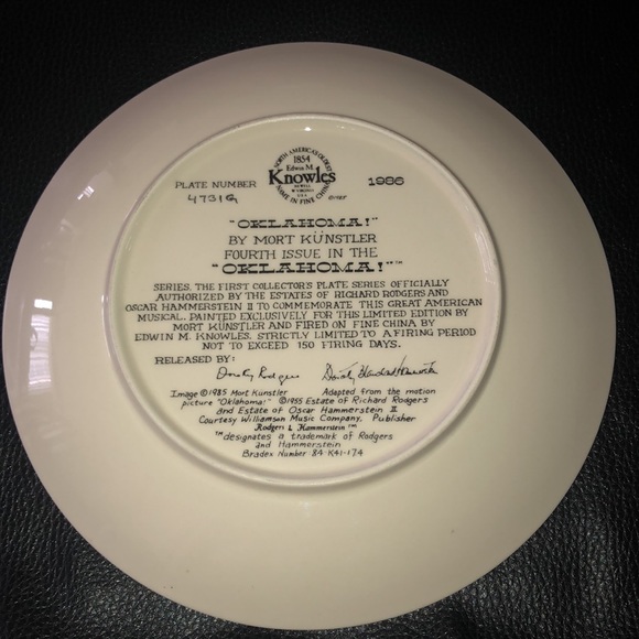 Oklahoma ! Collector Plate Knowles 1986 by Mort Kunstler - Picture 2 of 2
